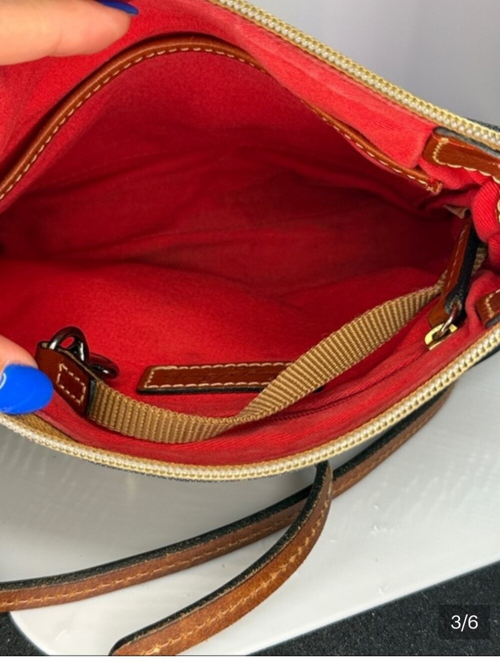 Vintage Dooney & Bourke Navy and Cream Striped Crossbody with Brown Leather Trim - Picture 3 of 5